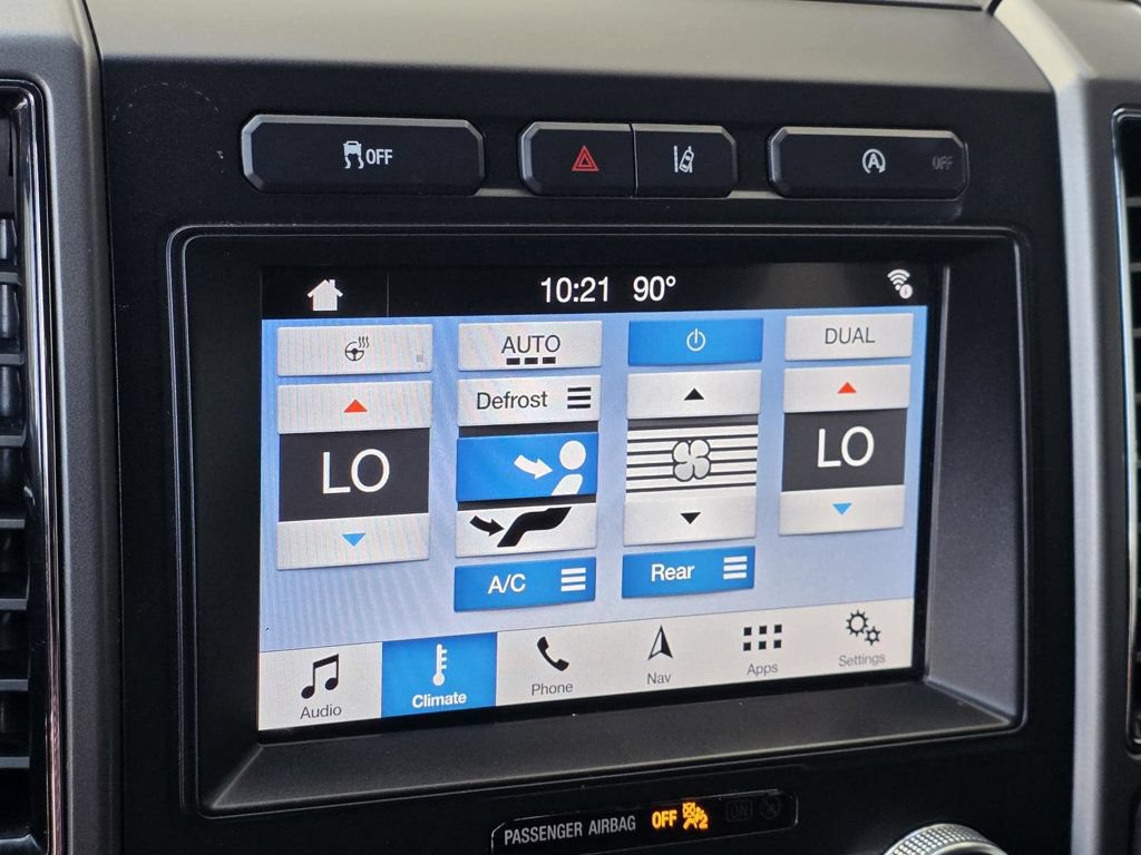 Used 2018 Ford Expedition XLT w/ Equipment Group 202A RWD image 19