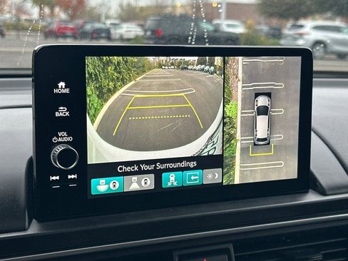 Certified 2025 Honda Pilot Black Edition image 20