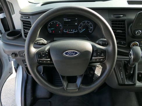 Used 2025 Ford Transit 250 Low Roof w/ Exterior Upgrade Package RWD image 19