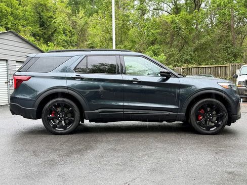 Used 2024 Ford Explorer ST w/ Equipment Group 401A AWD/4WD image 8