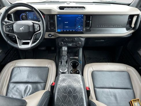 Used 2022 Ford Bronco Wildtrak AWD/4WD image 12