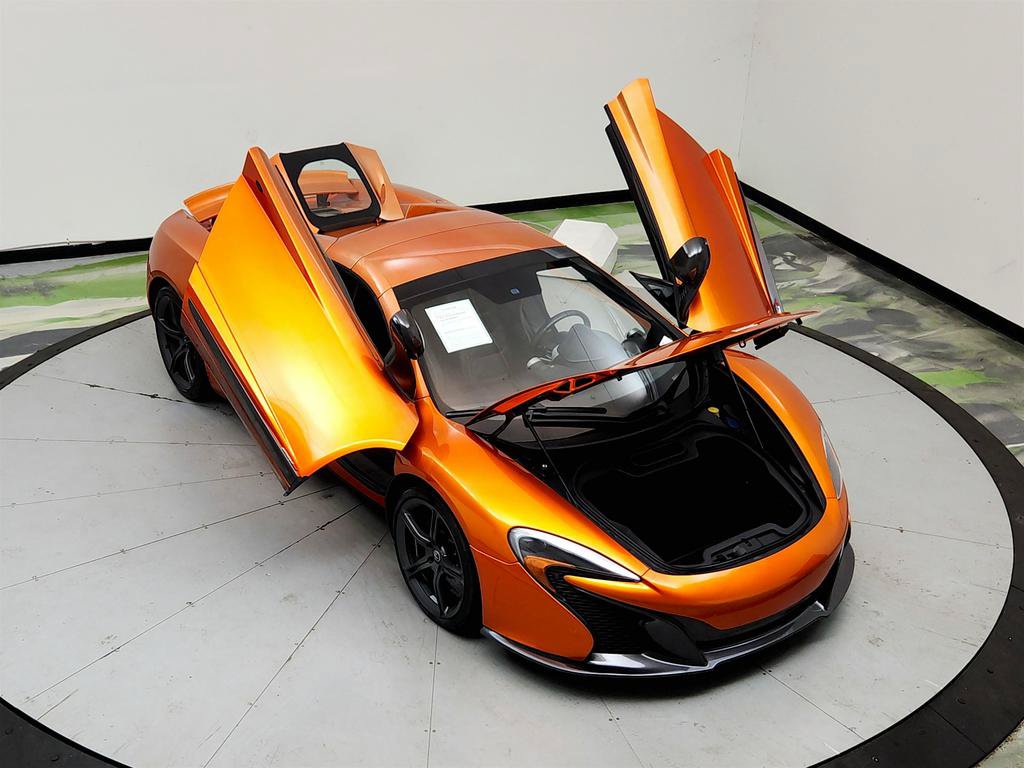 Used 2015 McLaren 650S Spider RWD image 36