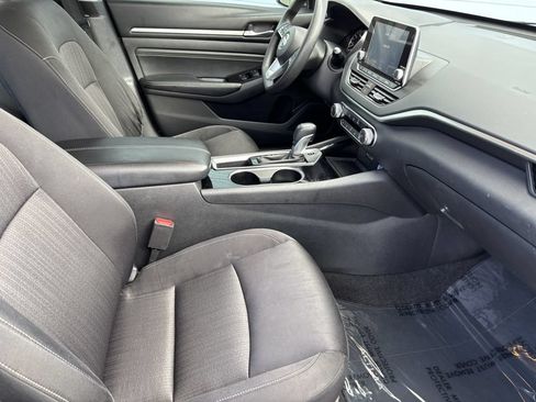 Used 2021 Nissan Altima 2.5 SV FWD image 29