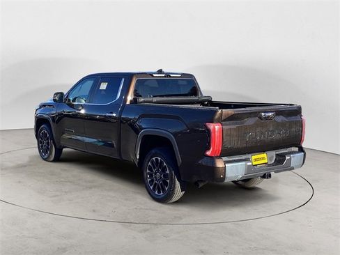 Used 2024 Toyota Tundra Limited image 3