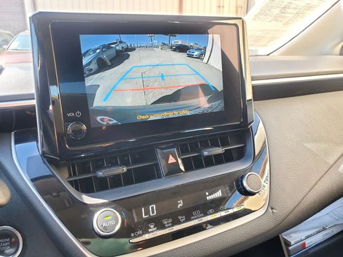 Used 2023 Toyota Corolla LE w/ LE Convenience Package FWD image 47