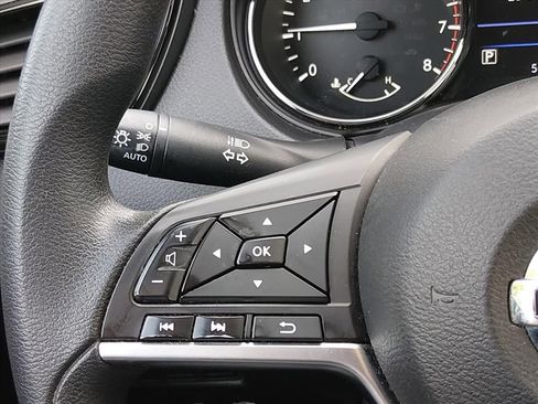 Certified 2021 Nissan Rogue Sport S FWD image 21