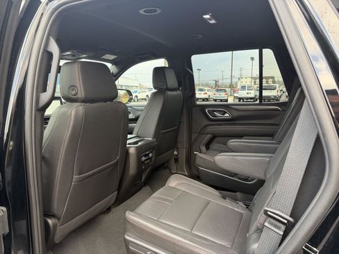 Used 2023 Chevrolet Tahoe RST w/ Luxury Package image 37