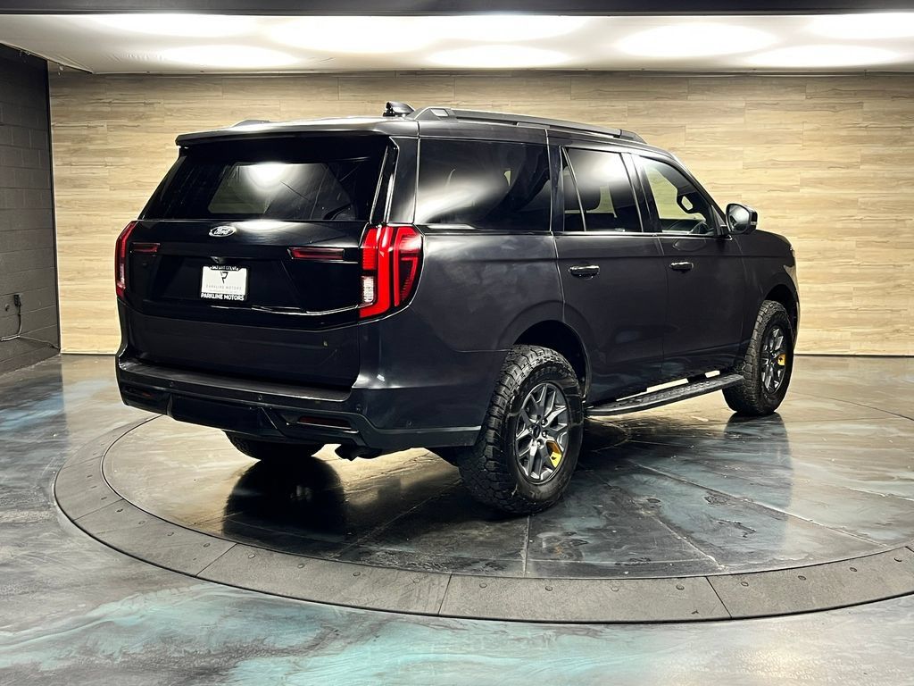 Used 2025 Ford Expedition Tremor AWD/4WD image 25