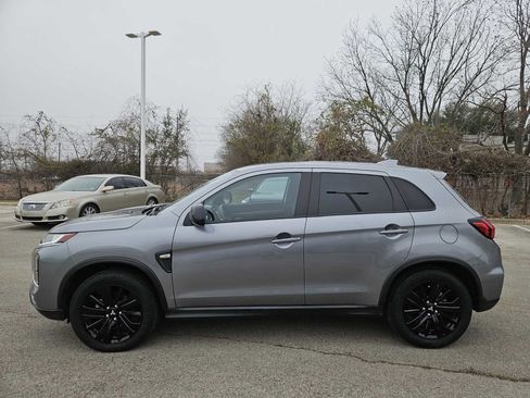 Used 2023 Mitsubishi Outlander Sport LE image 4