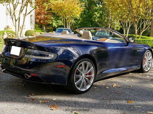 Used 2015 Aston Martin DB9 Volante image 8