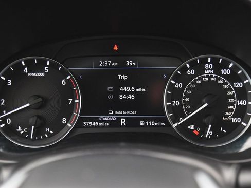 Used 2023 INFINITI QX50 Luxe AWD/4WD image 13