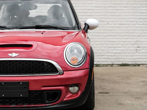Used 2013 MINI Cooper S image 36