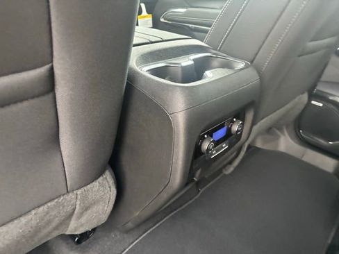 New 2026 Chevrolet Traverse LT image 32