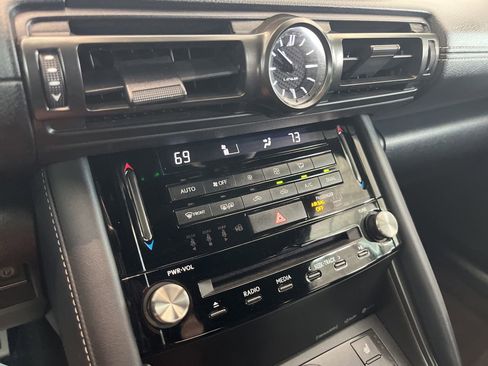 Used 2023 Lexus IS 350 F Sport w/ Navigation Package image 28