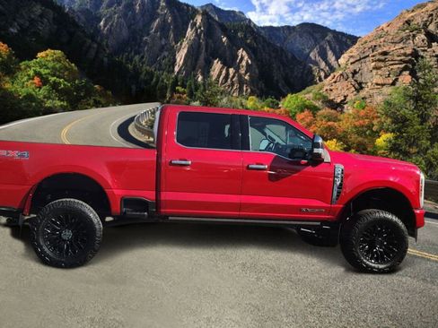 Used 2024 Ford F350 Platinum image 2