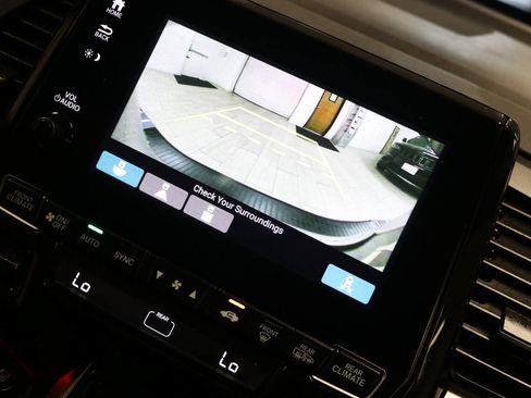 Used 2024 Honda Odyssey Sport image 33