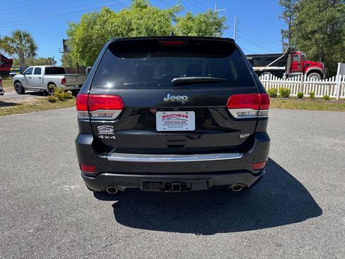 Used 2015 Jeep Grand Cherokee Overland image 12