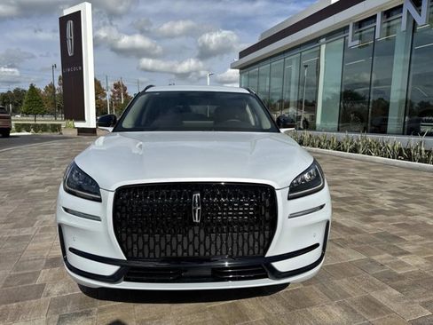 New 2026 Lincoln Corsair Premiere FWD image 6