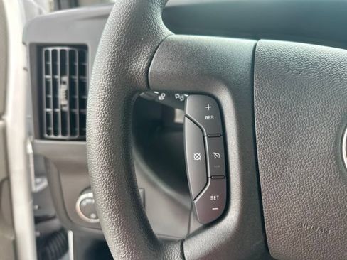New 2026 Chevrolet Express 2500 w/ Communications Package RWD image 19
