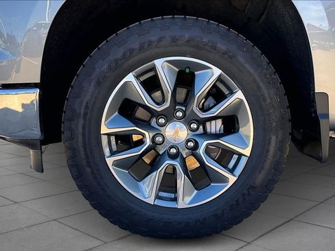 New 2026 Chevrolet Silverado 1500 LT image 12