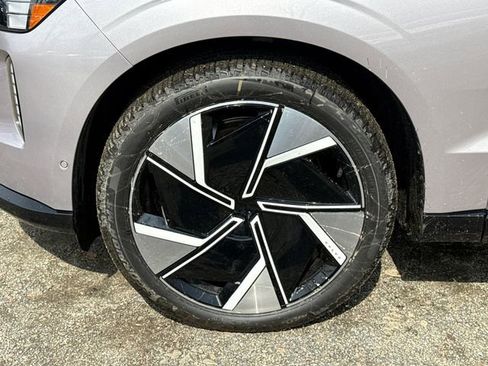 New 2026 Volvo EX90 Ultra AWD/4WD image 8