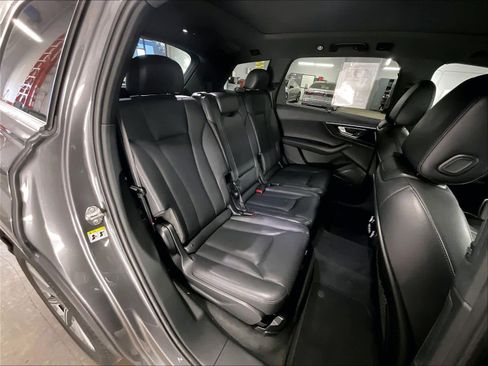 Used 2019 Audi Q7 3.0T Premium Plus w/ Premium Plus Package AWD/4WD image 27
