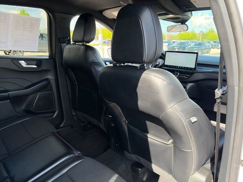 Used 2023 Ford Escape ST-Line Select w/ Tech Pack #1 AWD/4WD image 28