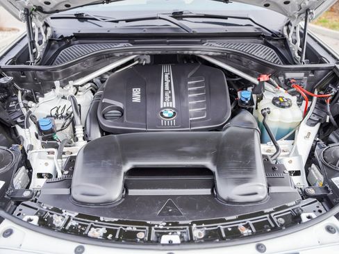 Used 2018 BMW X5 xDrive35d image 41