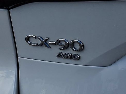 Used 2024 MAZDA CX-90 3.3 Turbo w/ Select Package AWD/4WD image 31