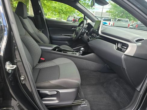 Used 2022 Toyota C-HR Nightshade FWD image 11