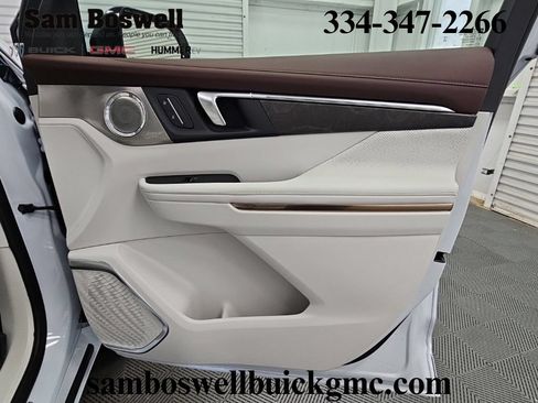 New 2026 Buick Enclave Avenir w/ Super Cruise Package FWD image 44
