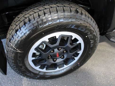 New 2026 Toyota 4Runner TRD Off-Road Premium AWD/4WD image 65