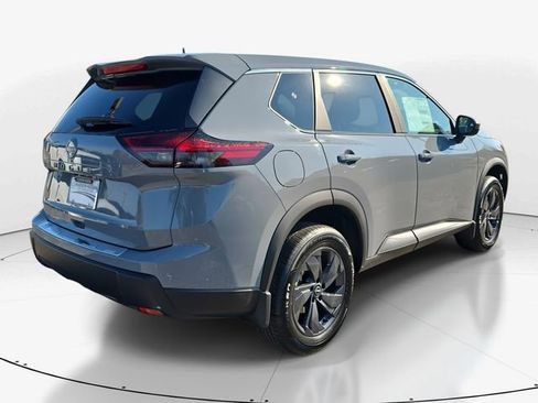 New 2026 Nissan Rogue SV FWD image 8