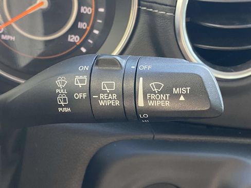Used 2018 Jeep Wrangler Unlimited Sahara AWD/4WD image 24
