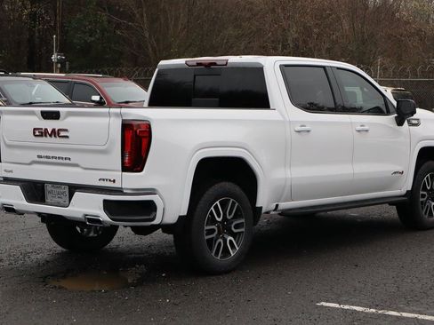 New 2026 GMC Sierra 1500 AT4 w/ AT4 Premium Package AWD/4WD image 7