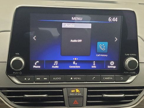 Used 2024 Nissan Altima 2.5 SV image 25