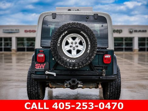 Used 2005 Jeep Wrangler Sport w/ 30" Tire & Wheel Group AWD/4WD image 6