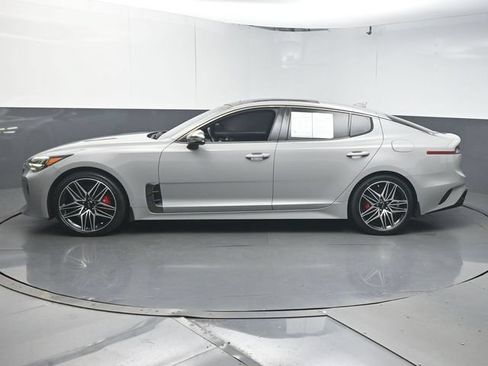 Used 2022 Kia Stinger GT1 AWD/4WD image 5