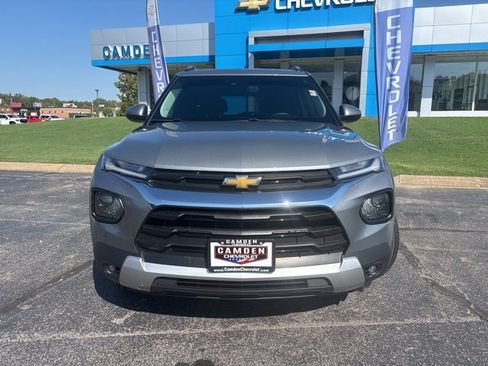 Used 2023 Chevrolet TrailBlazer LT image 3