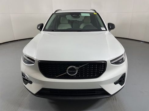 New 2026 Volvo XC40 B5 Plus w/ Protection Package Premier image 3