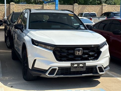 Used 2024 Honda CR-V Sport Touring image 3