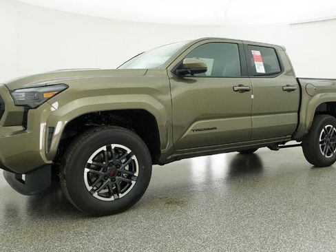 New 2026 Toyota Tacoma TRD Sport RWD image 17