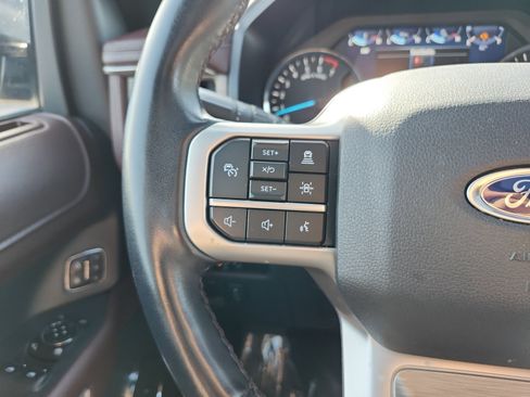 Used 2024 Ford Expedition Max Limited RWD image 25