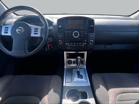 Used 2012 Nissan Pathfinder SV RWD image 15