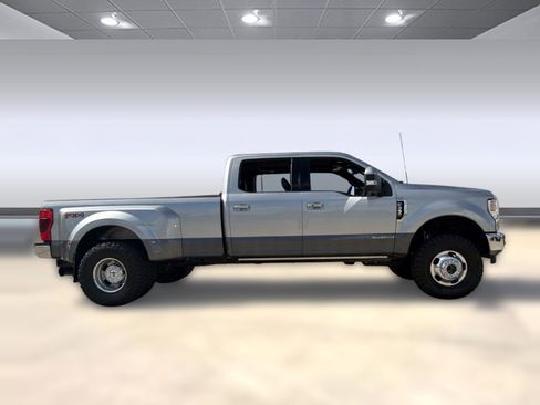 Used 2022 Ford F350 Lariat w/ Lariat Ultimate Package image 8