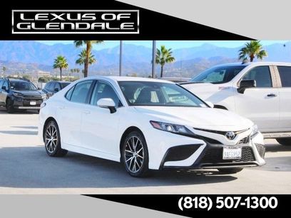 Used 2022 Toyota Camry SE w/ Carpet Mat Package (TMS)
