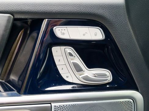 Used 2020 Mercedes-Benz G 550 G 550 image 17