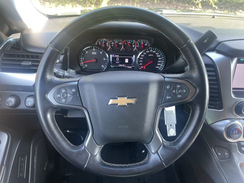Used 2019 Chevrolet Tahoe LT AWD/4WD image 17