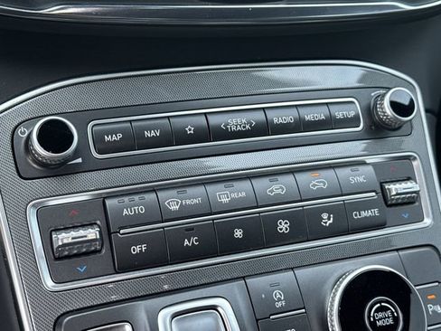 Certified 2023 Hyundai Santa Fe Calligraphy FWD image 30