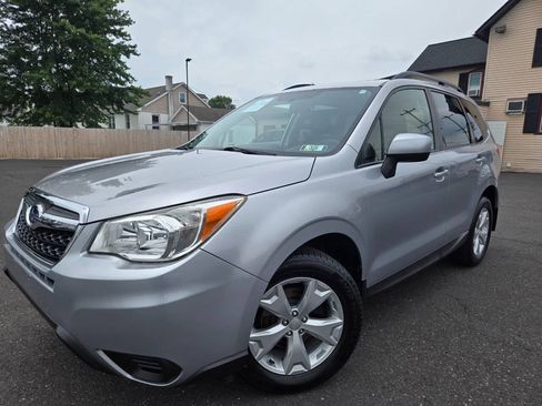 Used 2014 Subaru Forester 2.5i Premium w/ Popular Package #2 AWD/4WD image 2